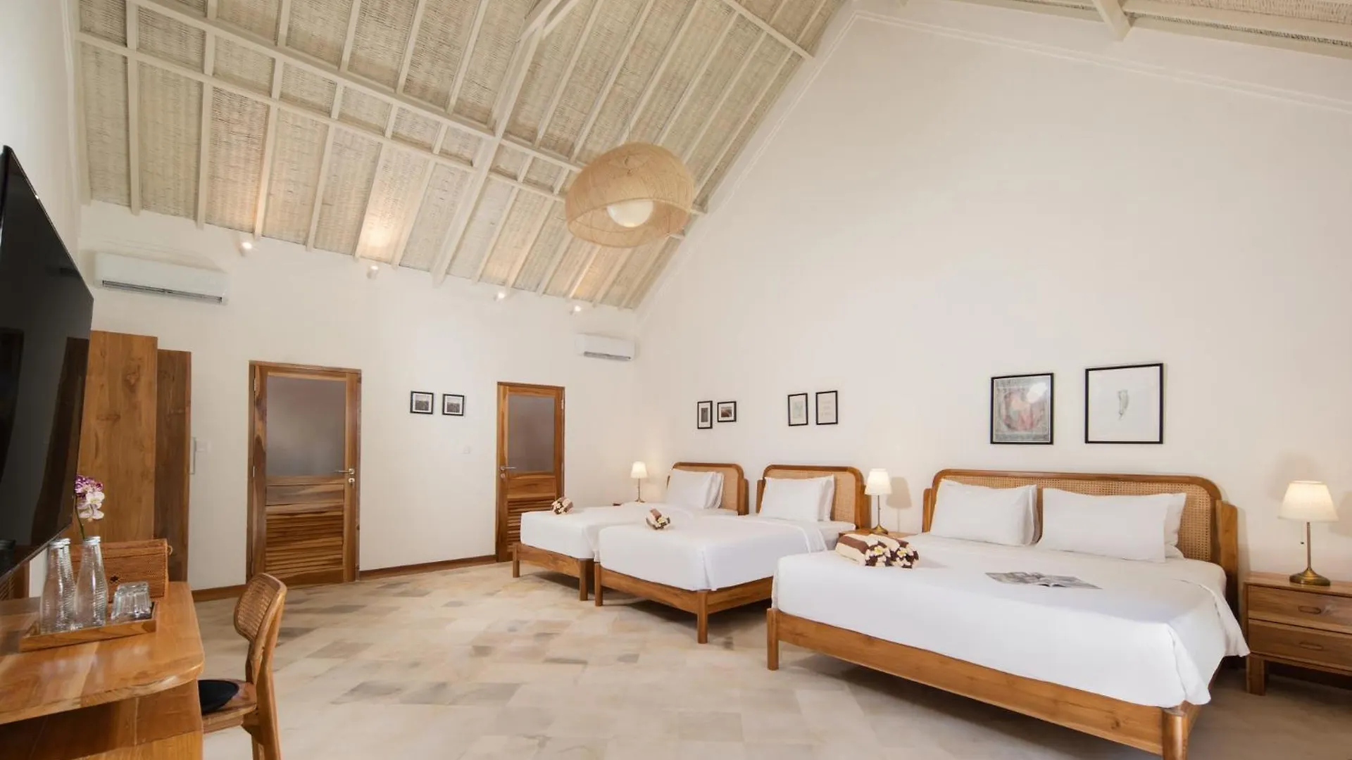 New, Seminyak 8 Bed,10 Bath Villa, Best Location 0*, 塞米亚克 印尼
