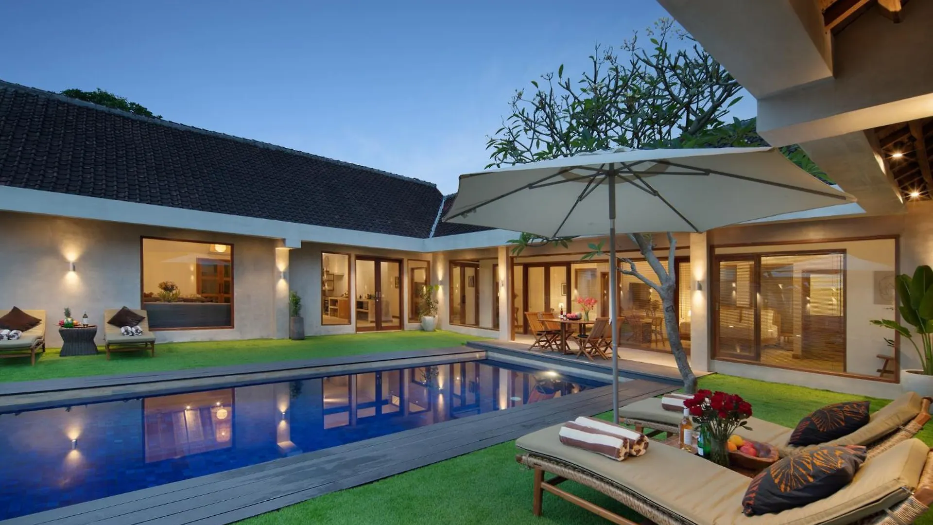 New, Seminyak 8 Bed,10 Bath Villa, Best Location