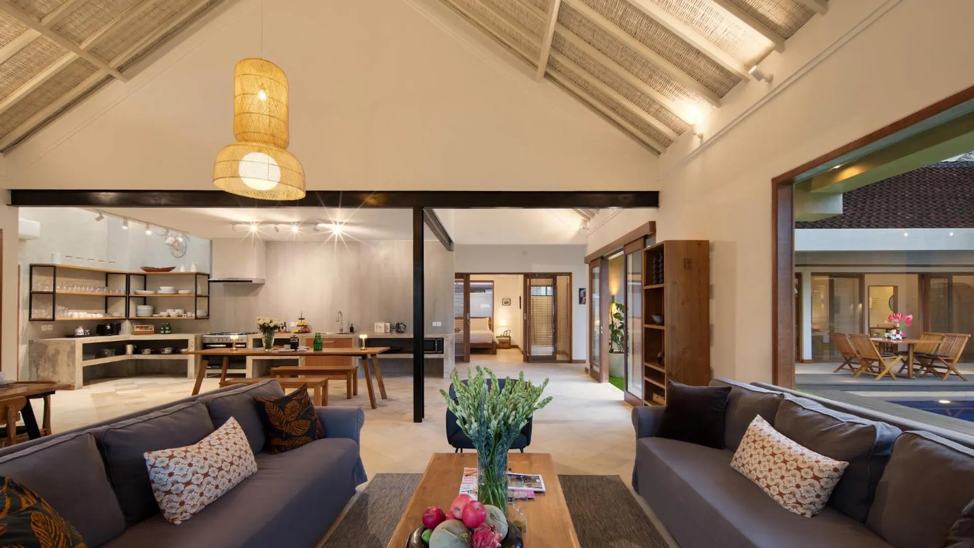 New, Seminyak 8 Bed,10 Bath Villa, Best Location 0*,  Indonésie