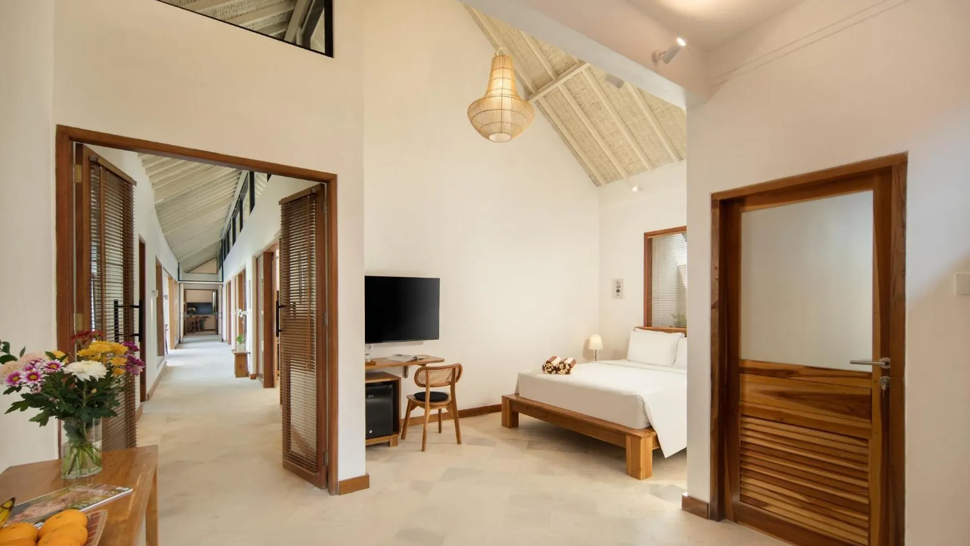 Vila New, Seminyak 8 Bed,10 Bath Villa, Best Location Indonésie