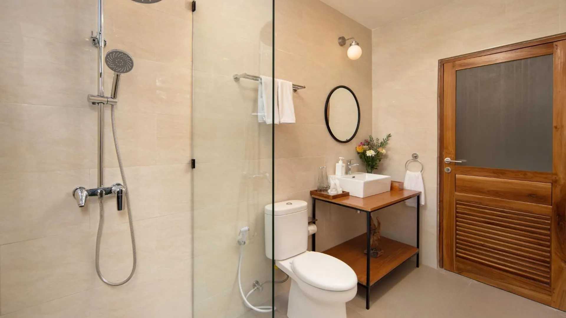 New, Seminyak 8 Bed,10 Bath Villa, Best Location